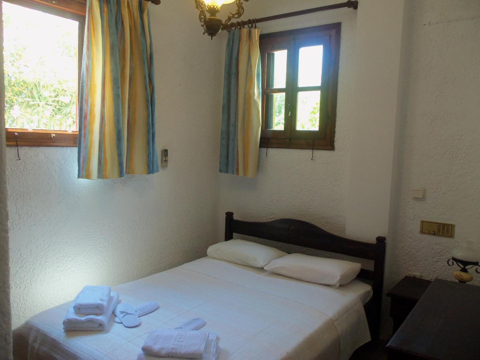 Alexandros Hotel Grikos Bay  Chambre photo